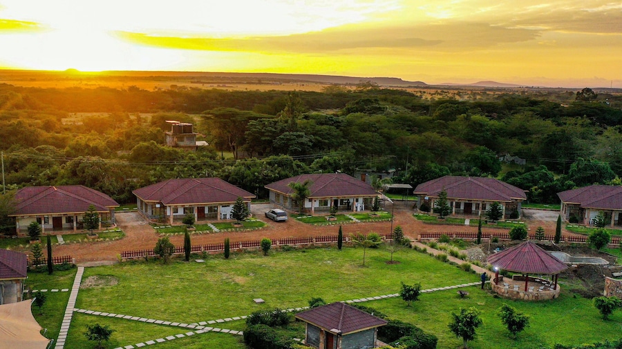 Olakira Mara Homes