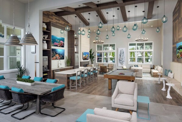 Games room - Resort Feel 1BR-KING Bed-Pool-Hot Tub-Gym-Gated-Wifi-Elevator-Pet-Moffitt Cancer (Tampa)