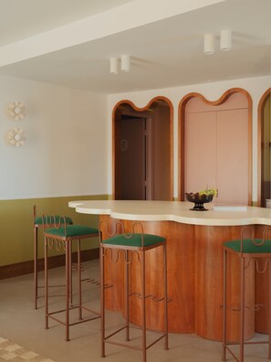 Penthouse Apartment | Living area | 50-inch flat-screen TV with satellite channels, Netflix - Edgar Suites Cannes (Cannes)