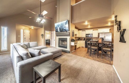 Adobe Abode Duplex A - 4BR/3BA - South Lubbock