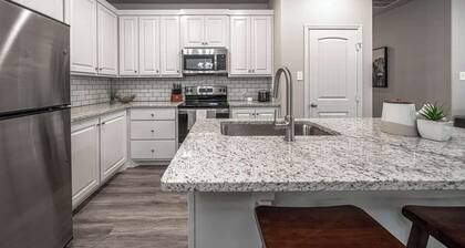 Beautiful Shallowater B - 3BR/2BA - New House