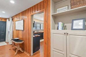 Interior - This Ain't My First Rodeo - 4BR/2BA - Hospitals (Lubbock)