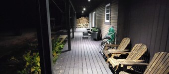 Clean, quite, private, fully furnished apartment!