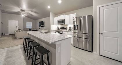 The Sharp Home - 3BR/2BA - New Construction Home