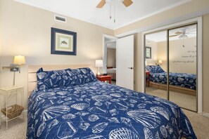 2 bedrooms, iron/ironing board, WiFi