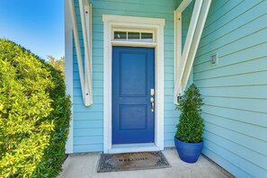 House (5 Bedrooms) | Interior