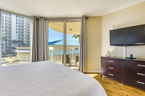 Apartment (2 Bedrooms) | Interior - Walk to Beaches: Resort Condo in Destin! (Destin)