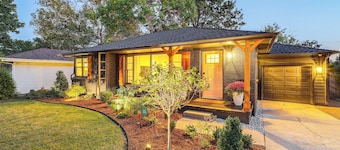 Tulsa Retreat w/ Backyard Oasis & Putting Green!