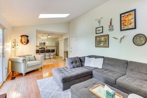 Interior - 6 Mi to Dtwn: Family-friendly Home in Annapolis! (Annapolis)