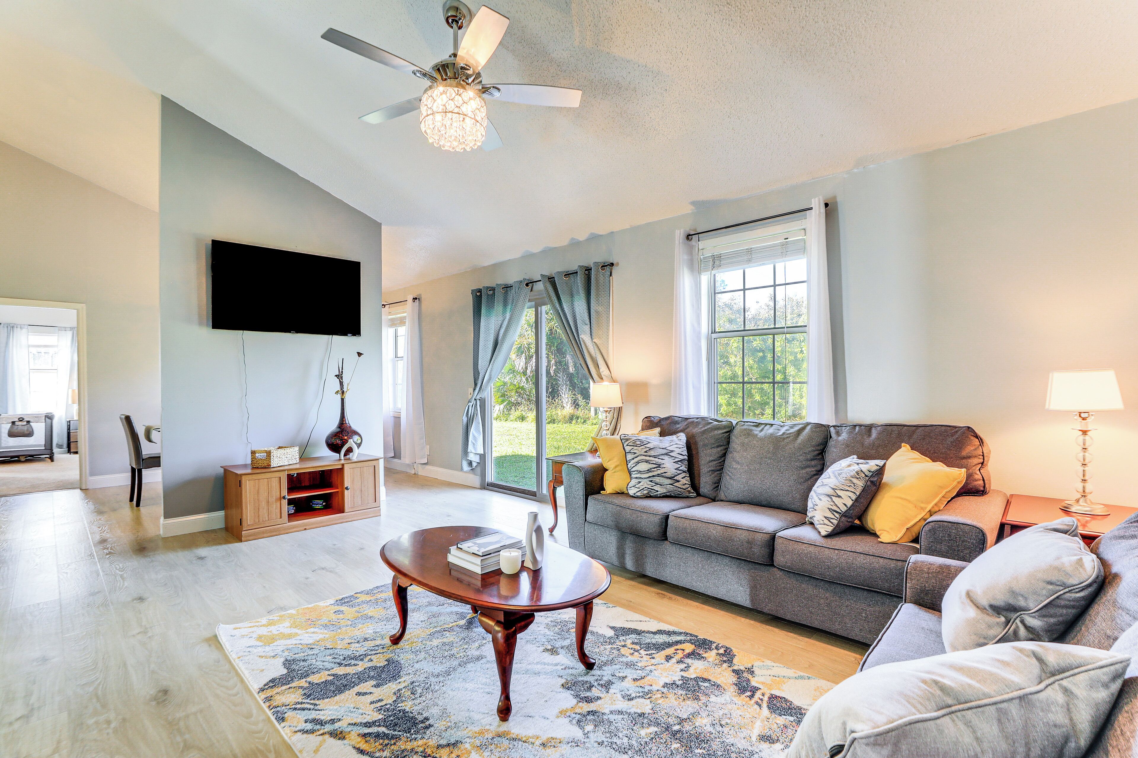 House (3 Bedrooms) | Front of property