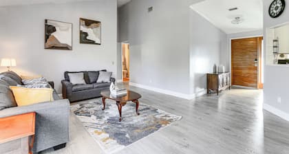 Port Charlotte Home Near Beaches & Dining