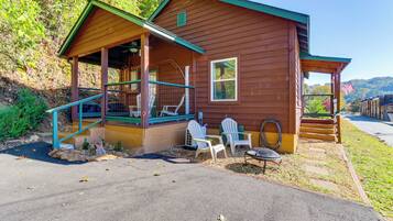 Cottage (2 Bedrooms) | Interior