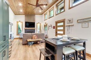 House (2 Bedrooms) | Front of property