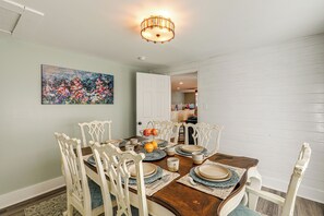 House (4 Bedrooms) | Interior