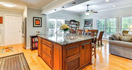 1 Mi to Dtwn: Home w/ Fire Pit & Deck in Hudson!