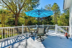 House (4 Bedrooms) | Interior - 1 Mi to Dtwn: Home w/ Fire Pit & Deck in Hudson! (Hudson)