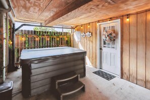 Tina de hidromasaje interior