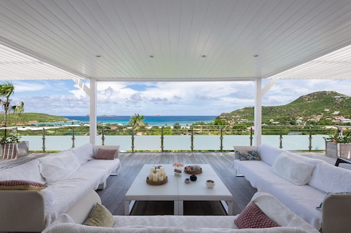 Villa in St Jean - Spectacular view of the bay - Very private - 4 bedrooms