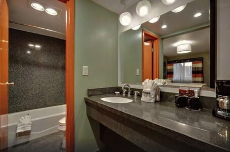 Bposhtels Scottsdale - Image 16