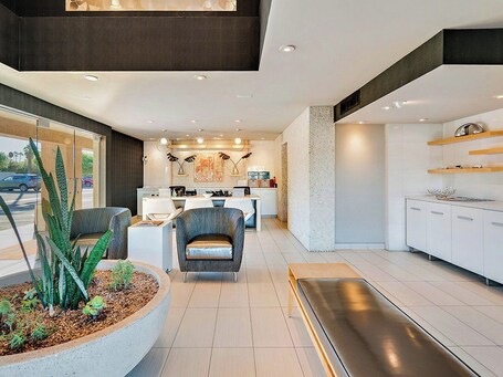 Bposhtels Scottsdale - Image 4
