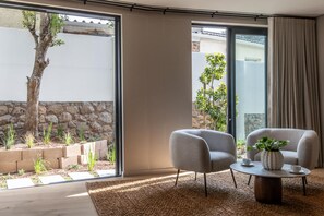 Apartment | 1 bedroom, desk, Internet - Camps Bay Apartment Close to the Beach Solange Suite (Cape Town)