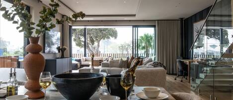 Apartment | 4 bedrooms, Internet