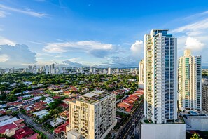 Apartment | 2 bedrooms, Internet - w Prestigious 2BR w Perfect Balcony View (Panama City)