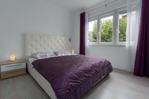 2 habitaciones, wifi gratis y ropa de cama 