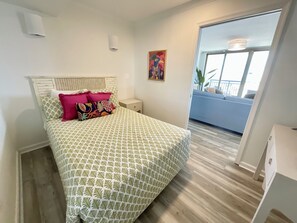 3 chambres, fer et planche à repasser, lit parapluie, Wi-Fi gratuit