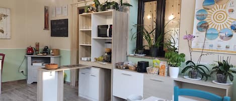 Petit déjeuner buffet compris tous les jours