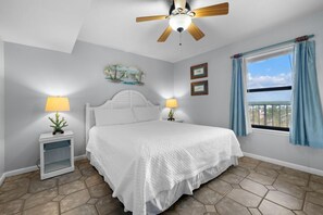 1 bedroom, iron/ironing board, bed sheets - Phoenix III 3083 | 1 BR Sleeps 4| Beachfront (Orange Beach)