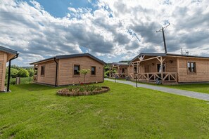 Exterior - Cottage in Duszniki Zdrój with Spa & Views (Duszniki Zdrój)