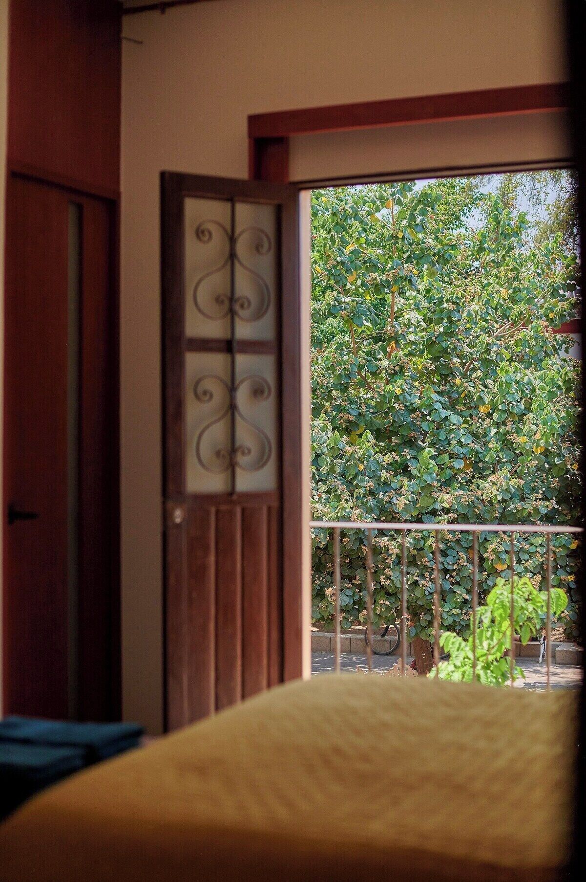 Habitación con balcón