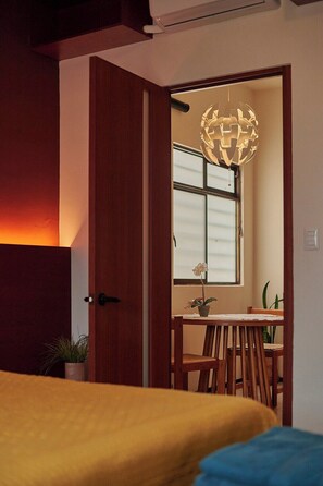 1 chambre, bureau, fer et planche à repasser, Wi-Fi