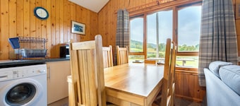 Divach Lodge @ Lochletter Lodges. A 3 bedroom lodges in beautiful Glen Urquhart.