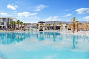 Pool - Desert Beachcomber: Desert Color Lagoon + Beaches (St. George)