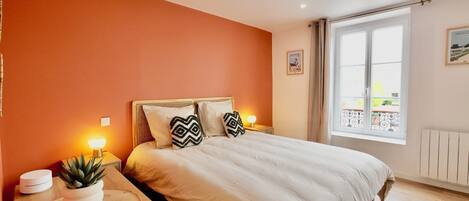 1 bedroom, travel crib, free WiFi, bed sheets