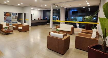 Everest Flat Service - HotFérias