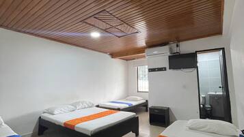 Habitación familiar | 1 habitación, ropa de cama hipoalergénica y wifi gratis
