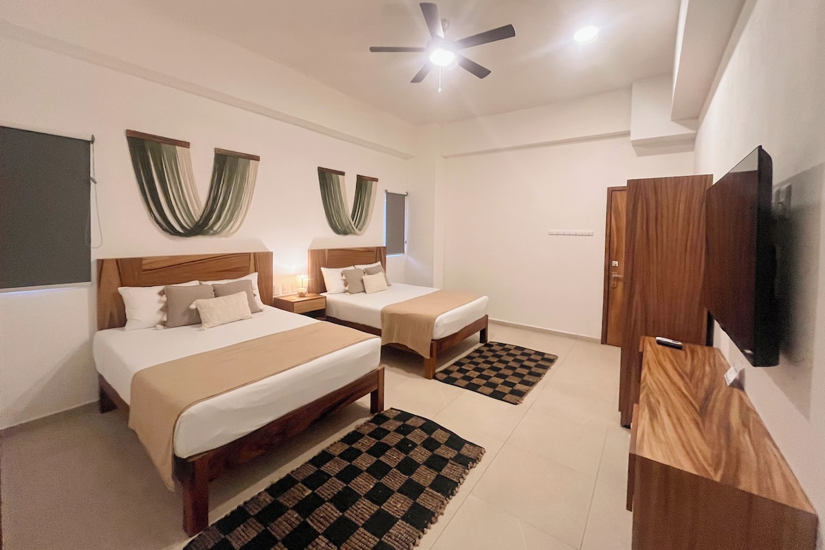 Junior Suite, Pool View