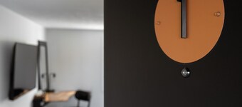 The Lincoln Motel- Lower Queens Room #1