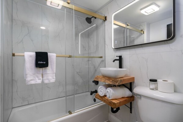 Hair dryer, towels