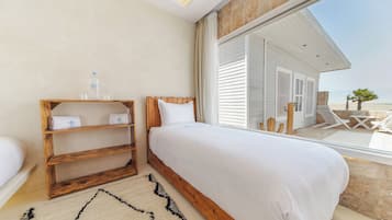 Deluxe Cabin | Premium bedding, free WiFi