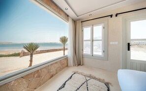 Ropa de cama de alta calidad y wifi gratis 