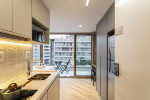 Studio | Private kitchen | Full-size fridge, microwave, oven, stovetop