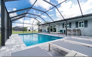 Ferienhaus | 4 Schlafzimmer, Schreibtisch