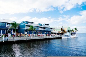 4 habitaciones y escritorio 