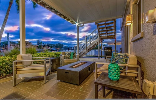 V Azule - Walk to Beach-waterfront -free Kayaks Bikes Fishing Beach Gear Dock