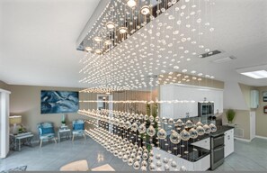 ハウス | 5 室のベッドルーム、デスク