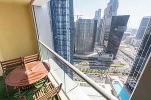 Premier Apartment | Terrace/patio